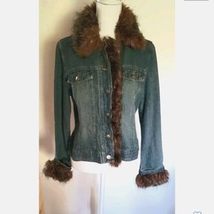INC Denim Jacket Womens Medium Button up Denim Faux Fur Lining Collar Trucker